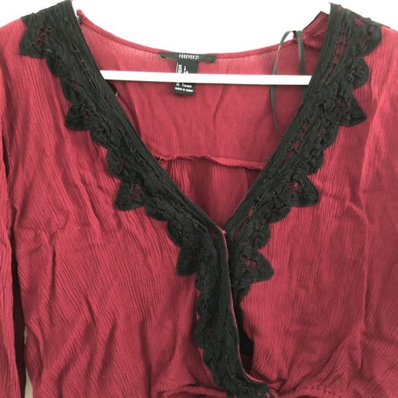 Forever 21 Cropped Long Sleeve - Picture 2 of 3